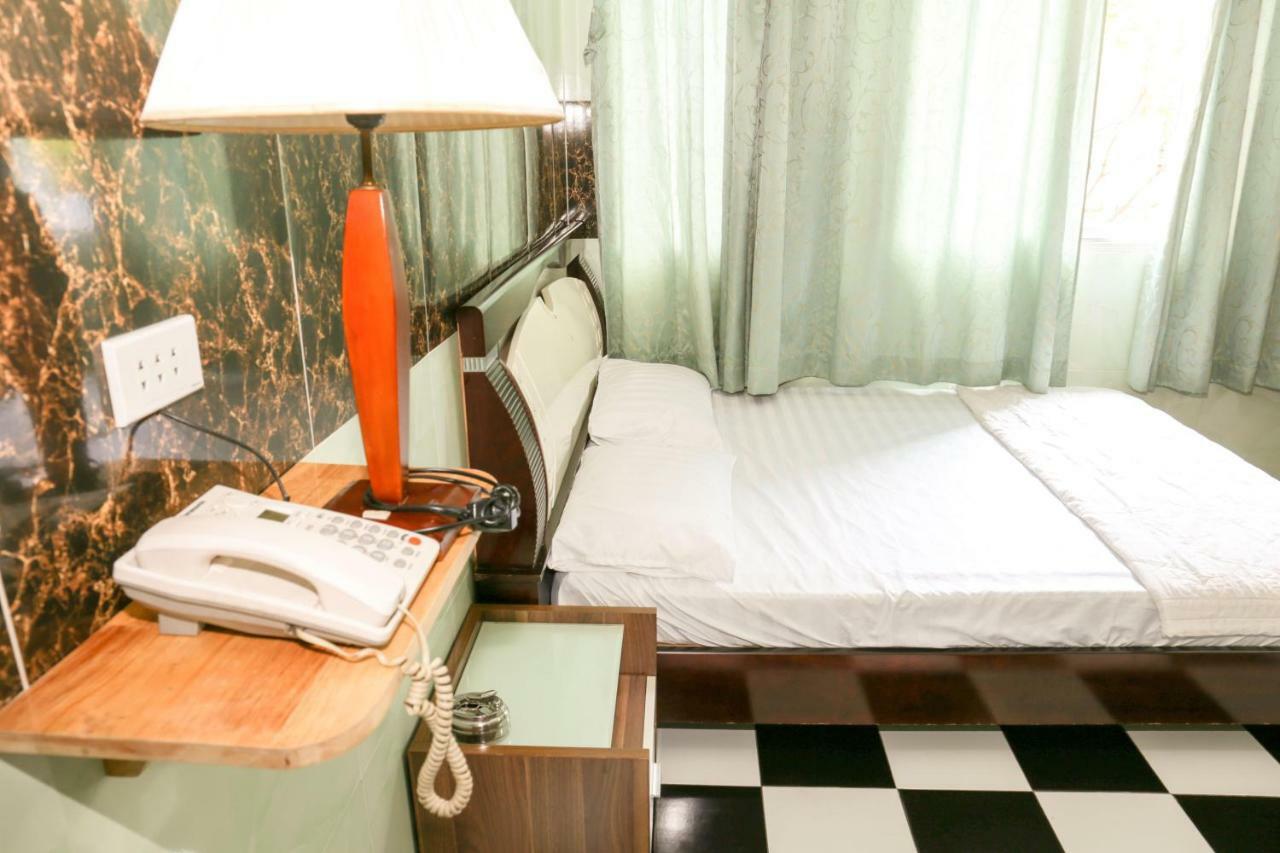 Sao Mai Hotel Hô Chi Minh-Ville Extérieur photo